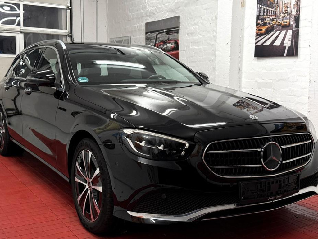 Mercedes-Benz E-Klasse E 300 Estate E 300 e