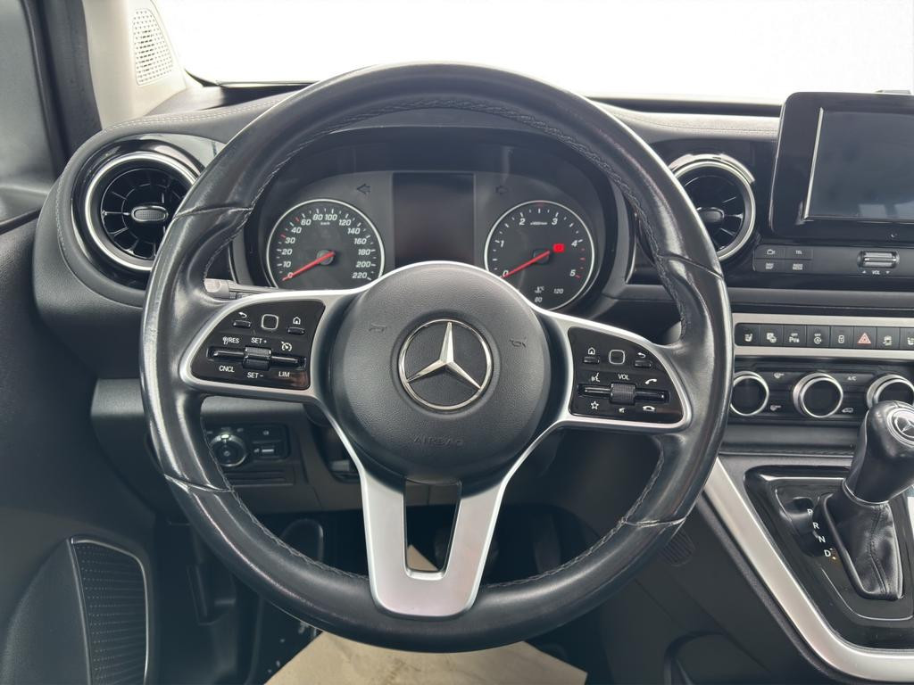 Mercedes-Benz T 180