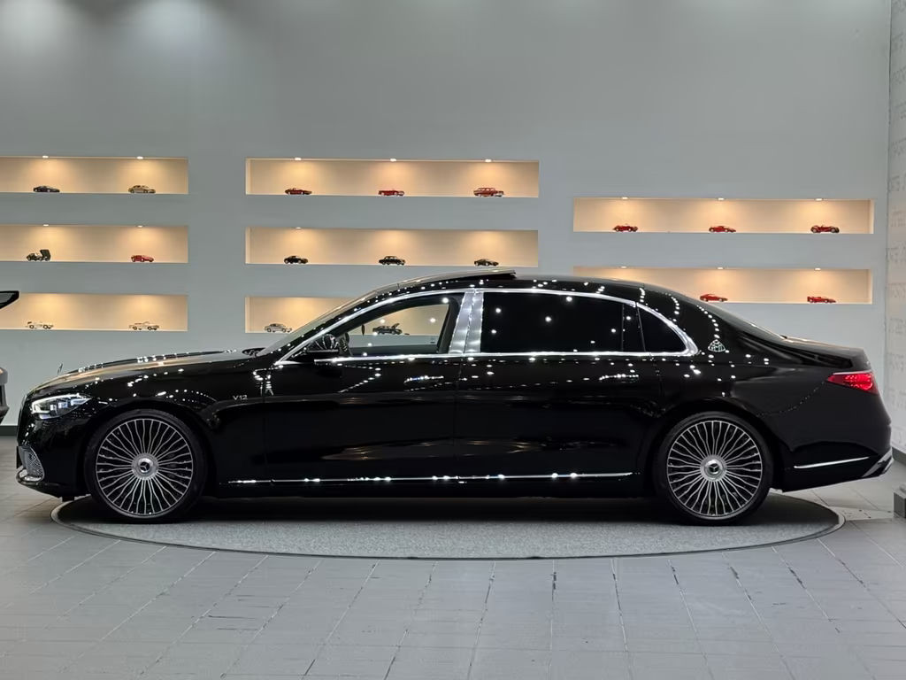 Mercedes-Benz S-Klasse