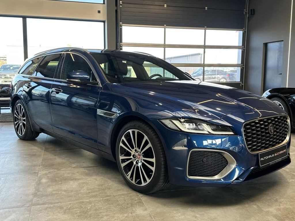 Jaguar XF