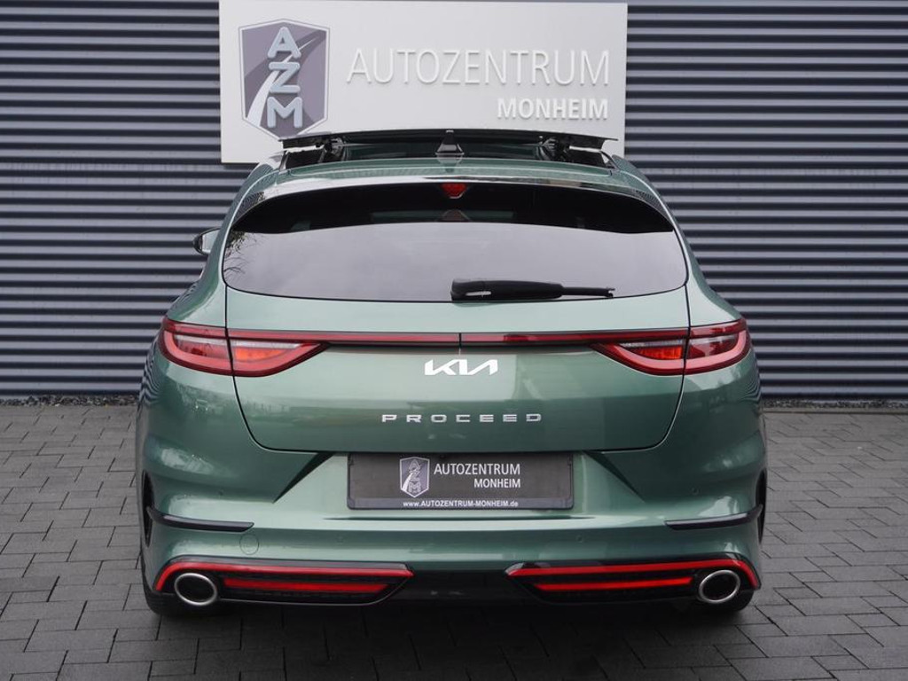 Kia ProCeed