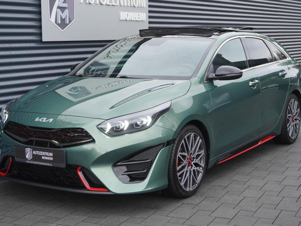 Kia ProCeed