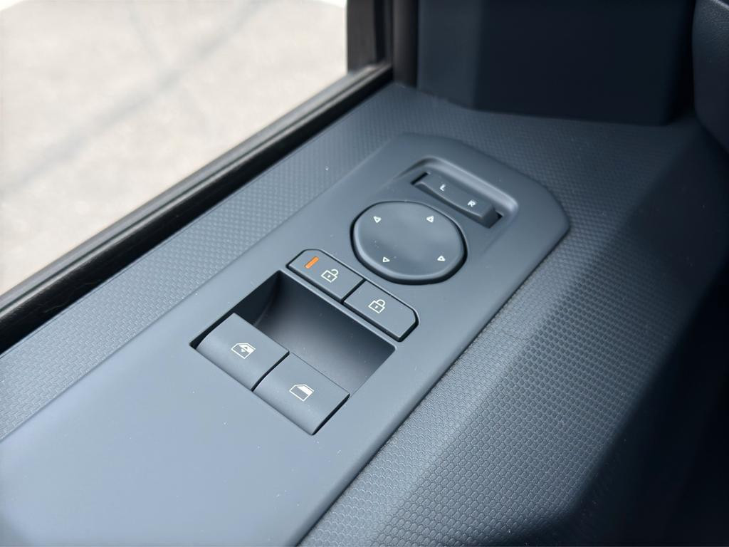 Kia PV5 Passenger