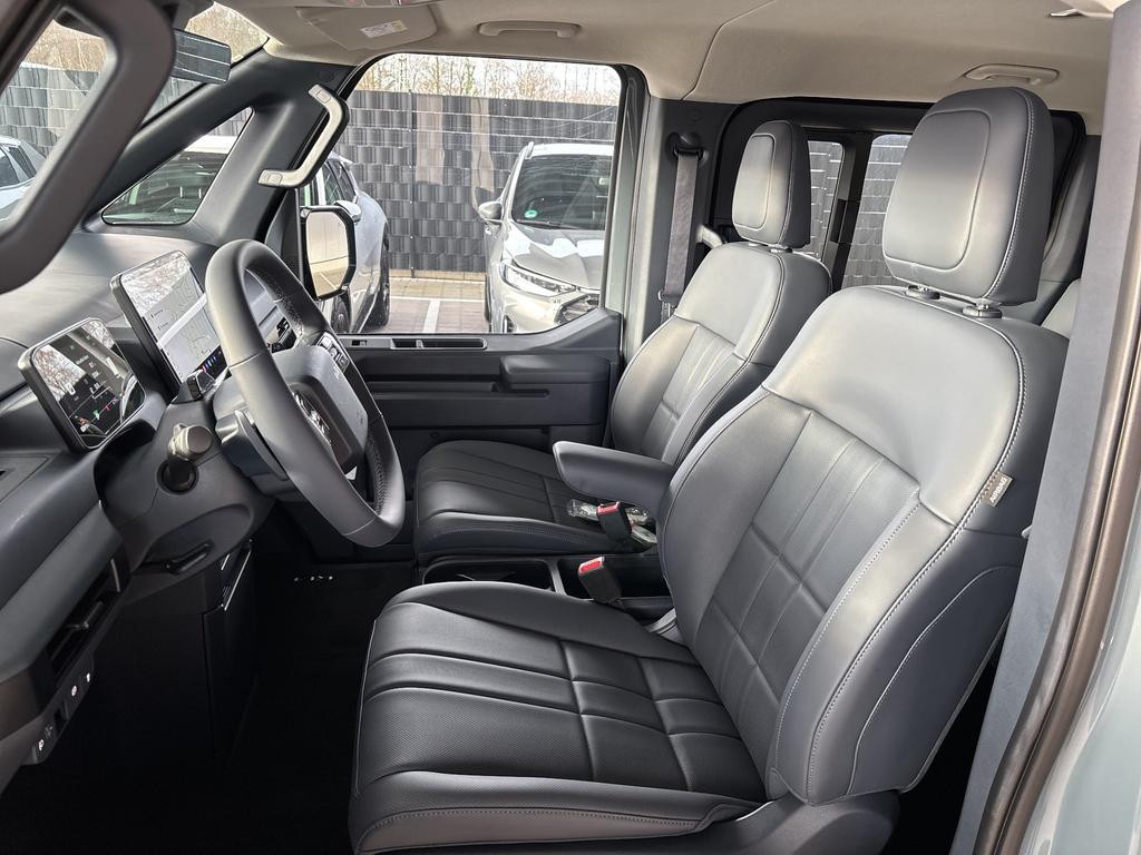 Kia PV5 Passenger