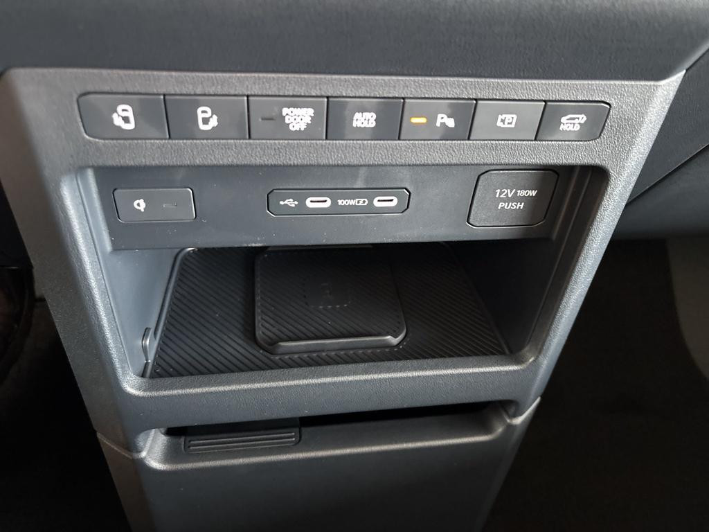 Kia PV5 Passenger