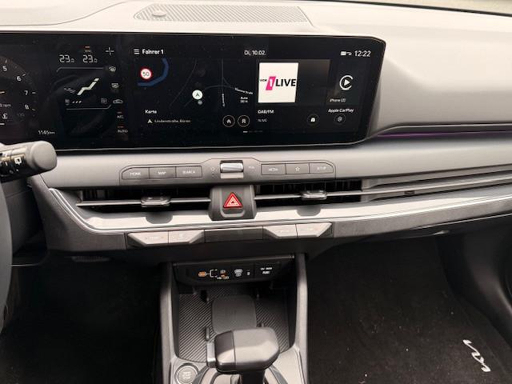 Kia K4