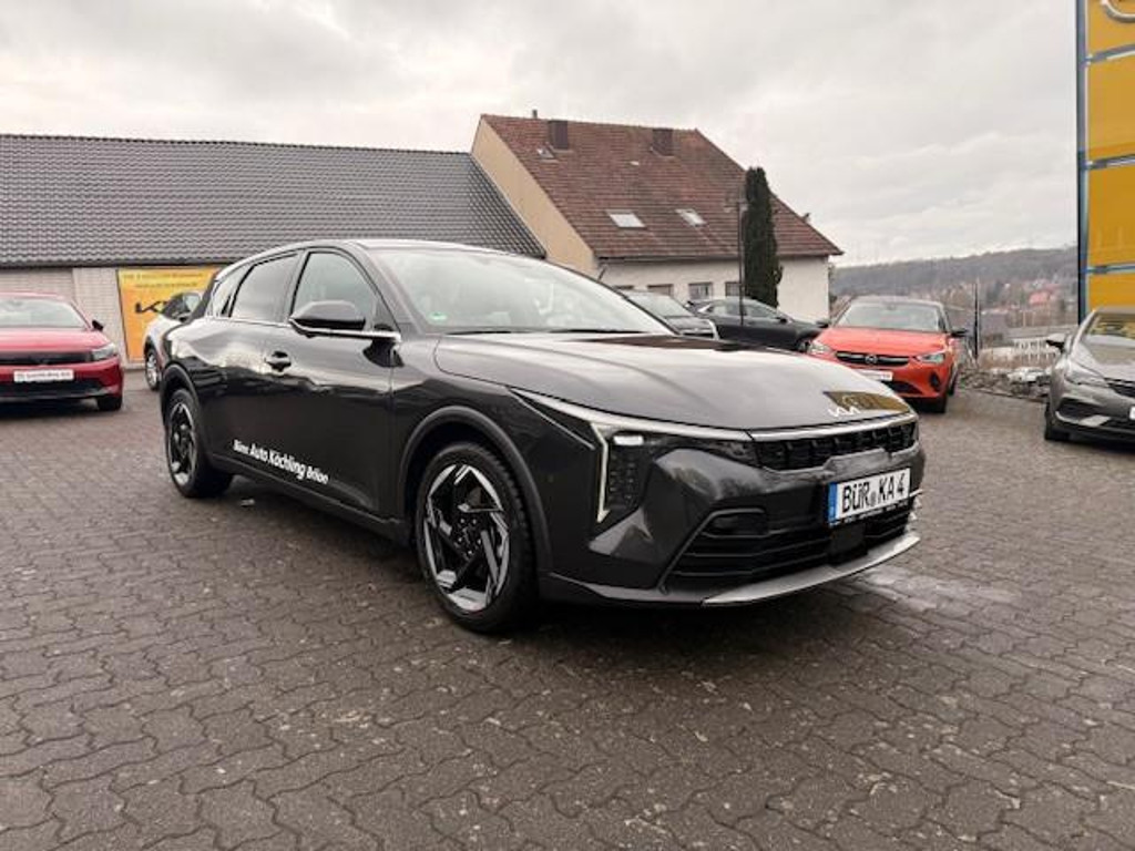 Kia K4