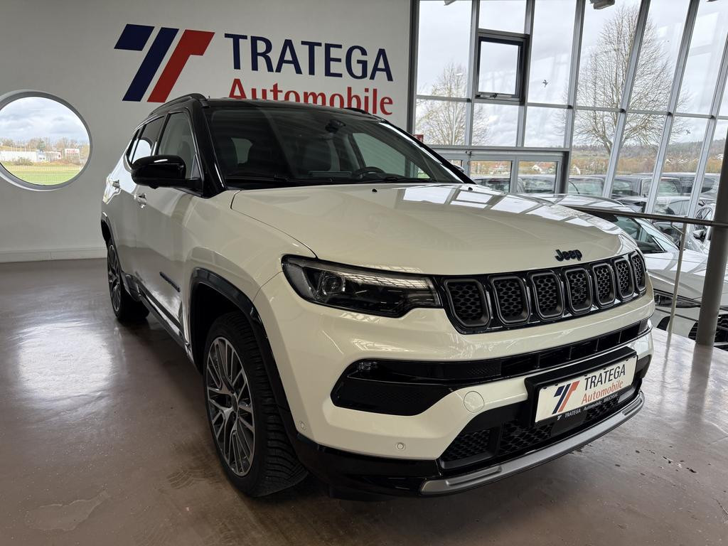 Jeep Compass Summit 4xe Hybrid