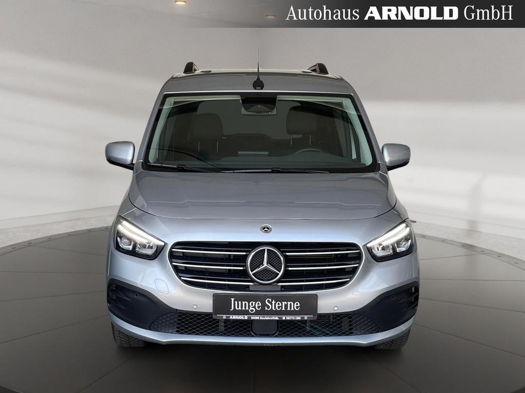 Mercedes-Benz T 180