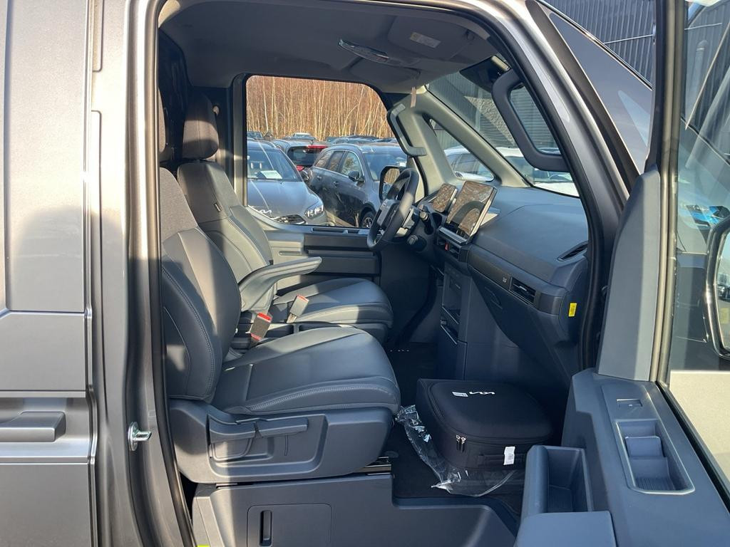 Kia PV5 Passenger
