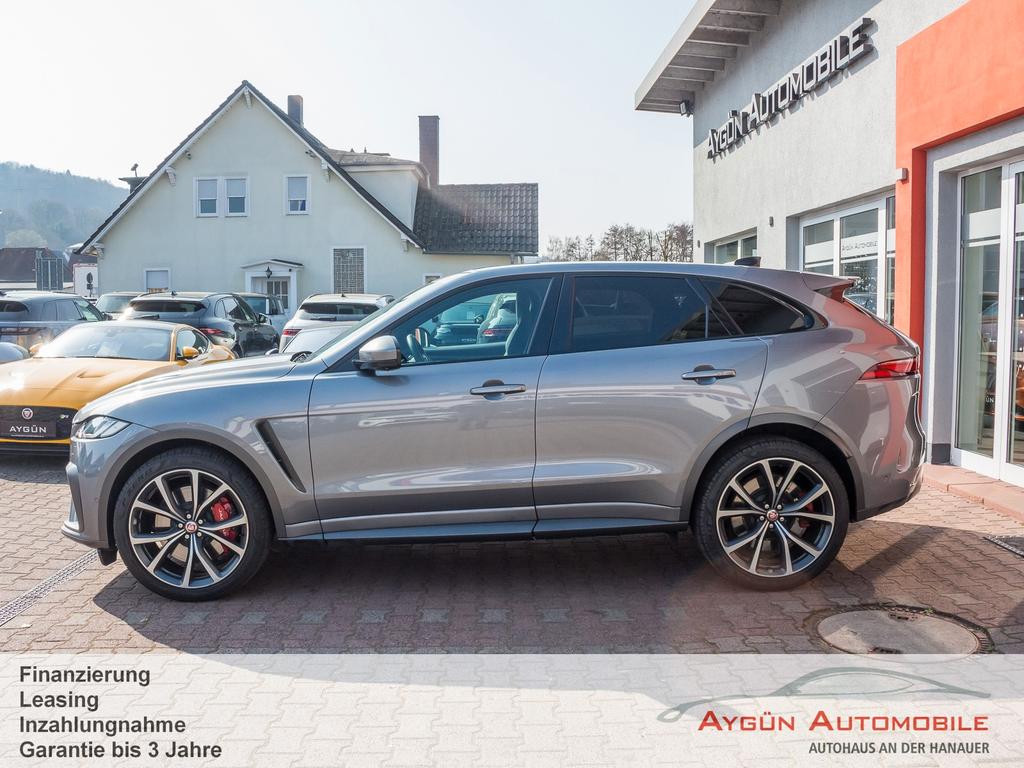Jaguar F-Pace