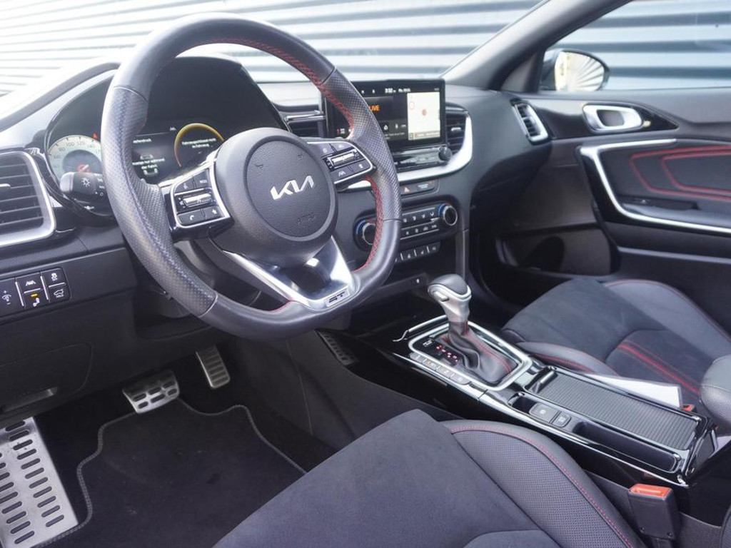 Kia ProCeed