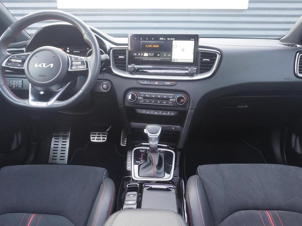 Kia ProCeed