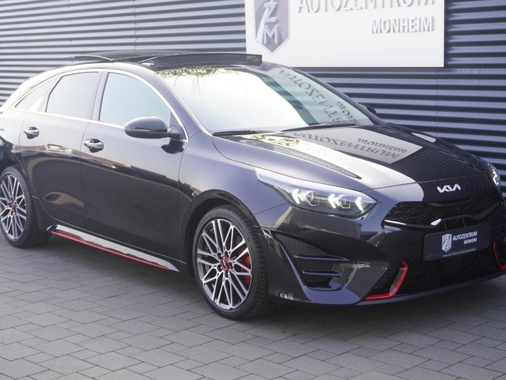 Kia ProCeed