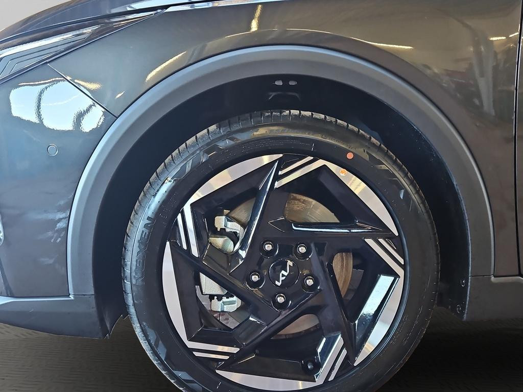 Kia K4