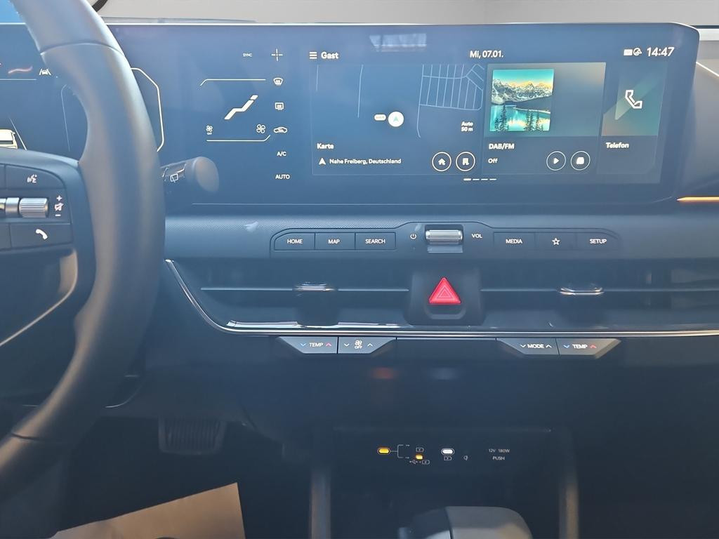 Kia K4