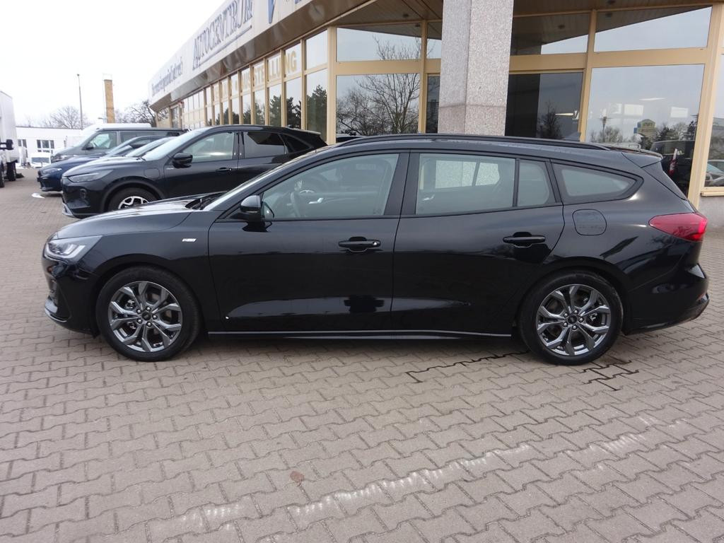 Ford Focus Wagon ST Line
