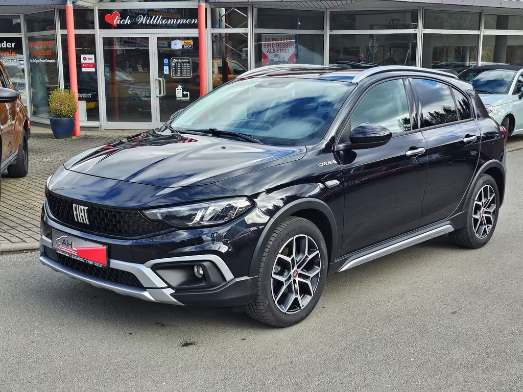 Fiat Tipo Cross