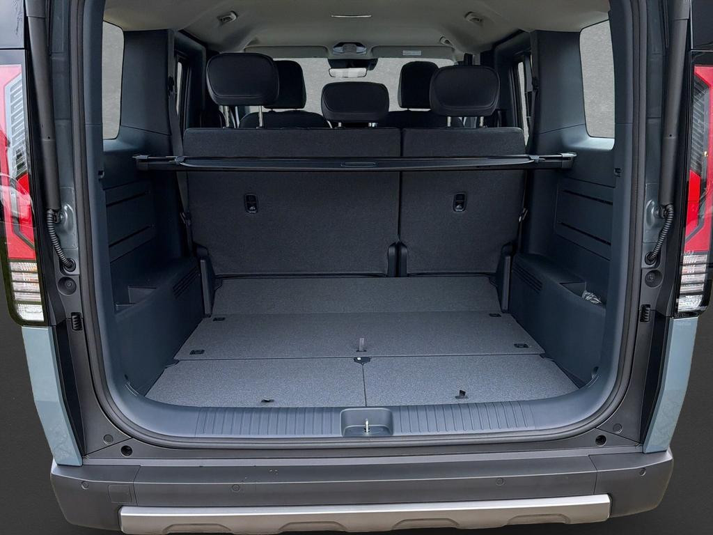 Kia PV5 Passenger
