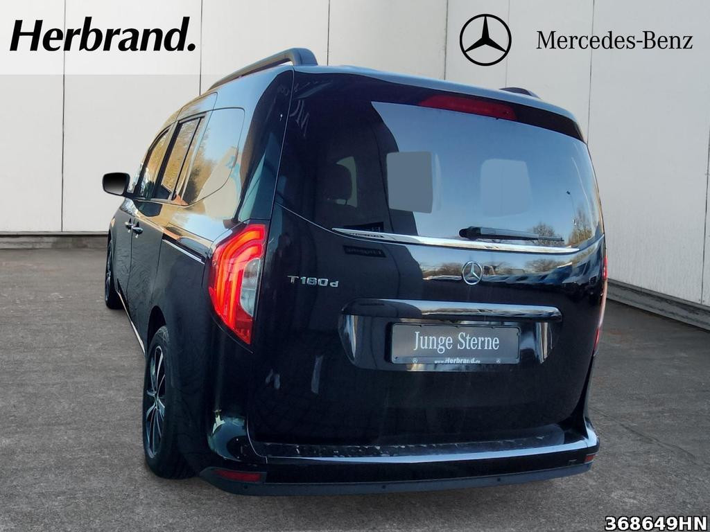 Mercedes-Benz T 180
