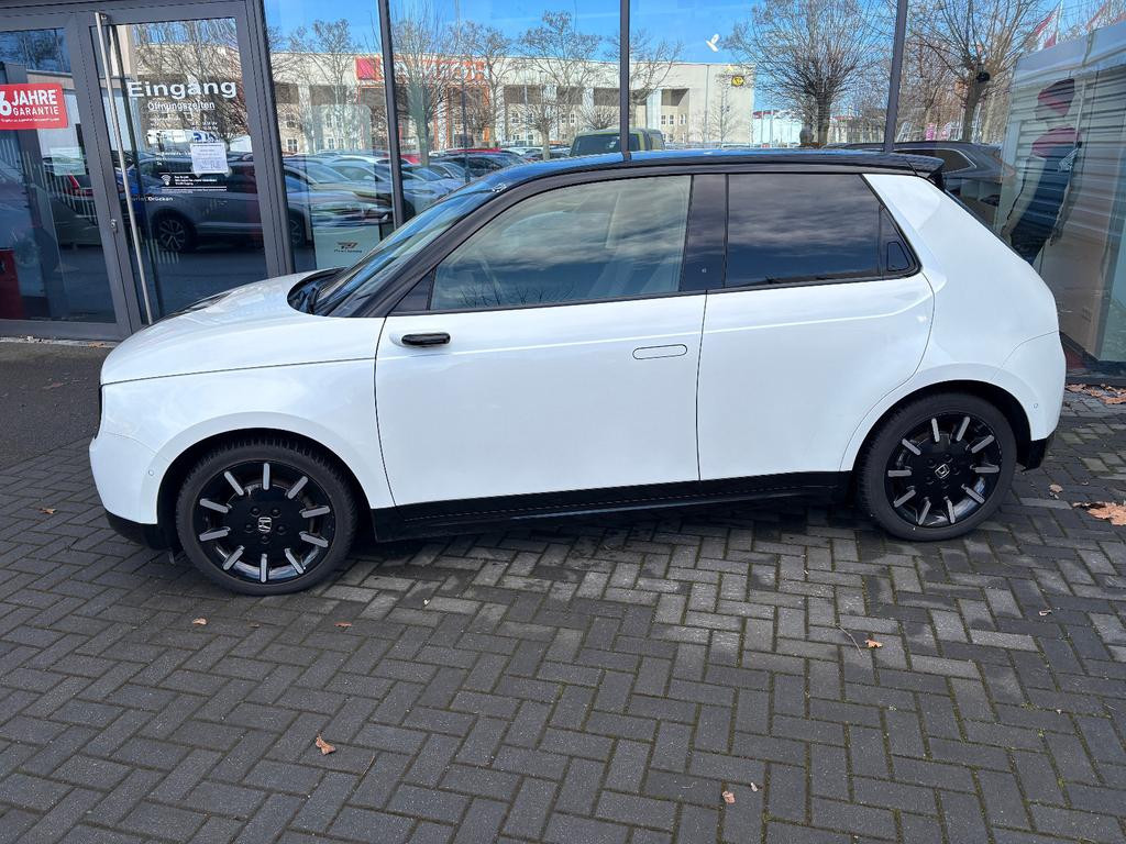 Honda e