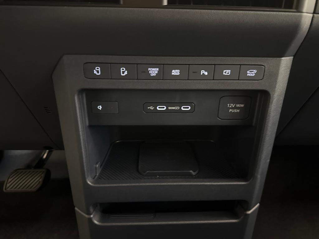 Kia PV5 Passenger