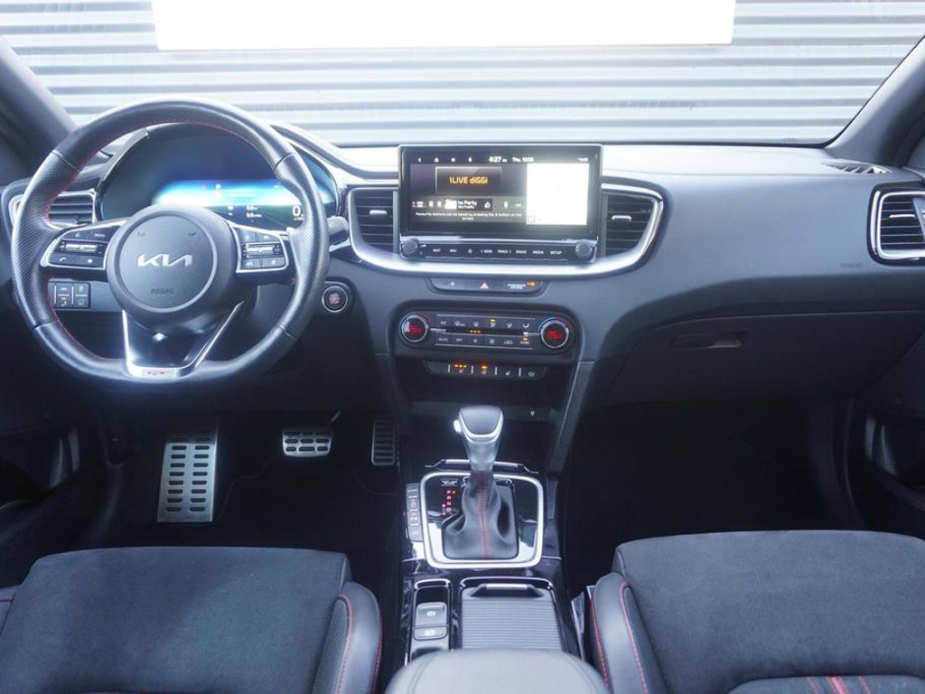 Kia ProCeed