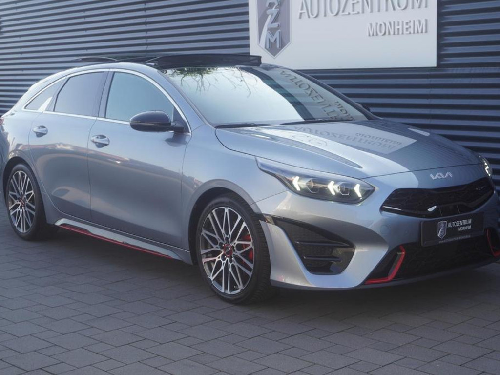 Kia ProCeed