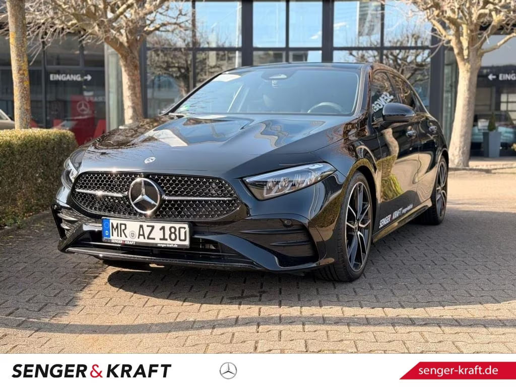 Mercedes-Benz A-Klasse A 180 AMG Line Hatchback