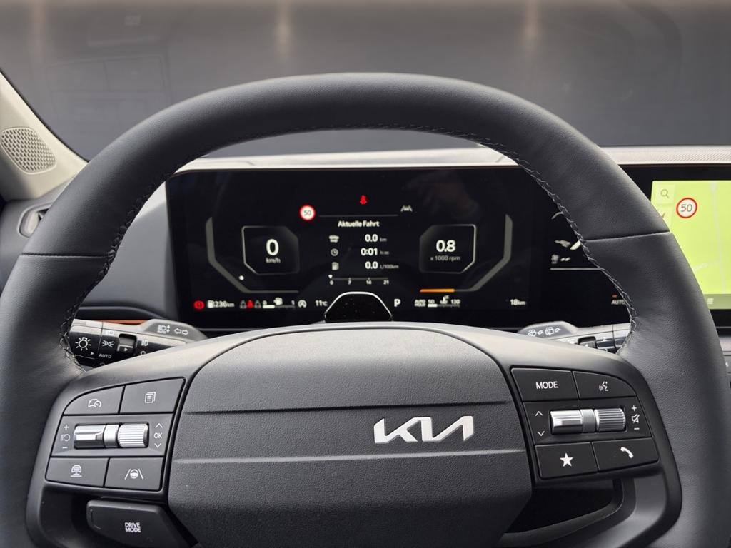 Kia K4