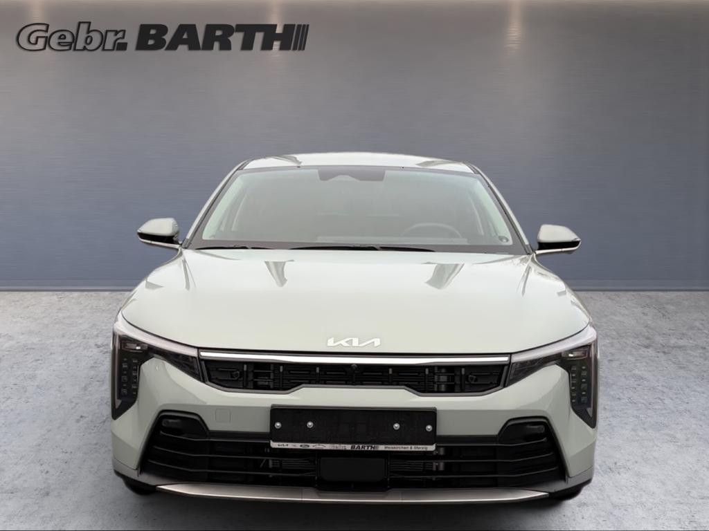 Kia K4