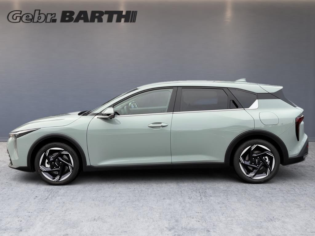 Kia K4