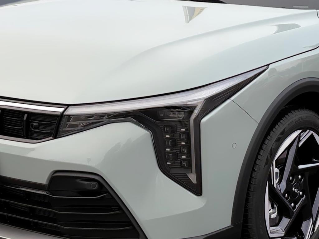 Kia K4