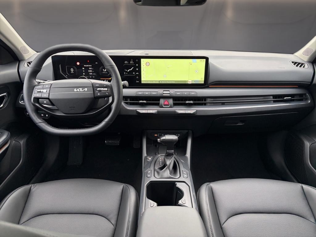 Kia K4
