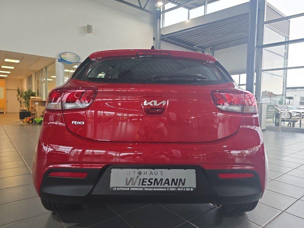 Kia Rio Vision