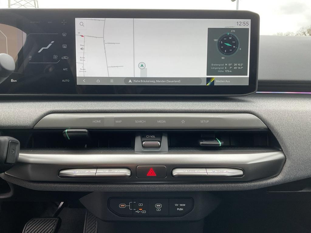 Kia EV4