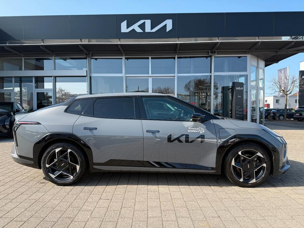 Kia EV4