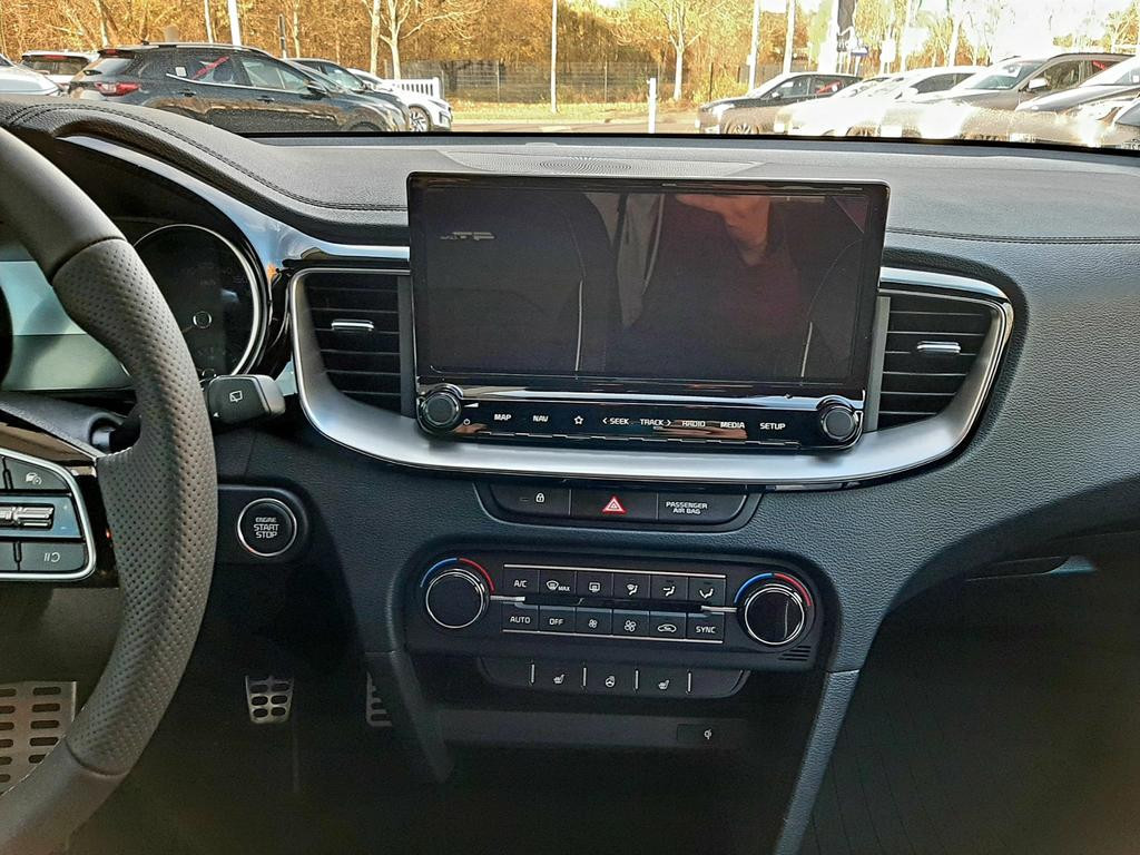 Kia ProCeed