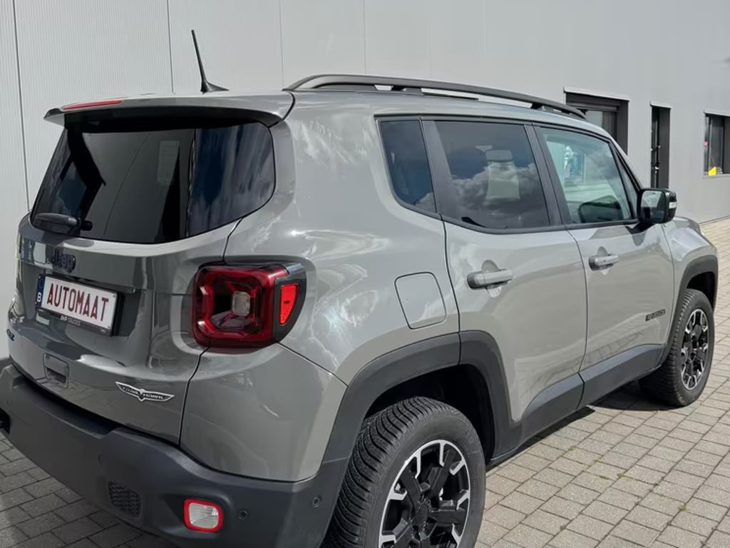 Jeep Renegade 4xe Hybrid Trailhawk