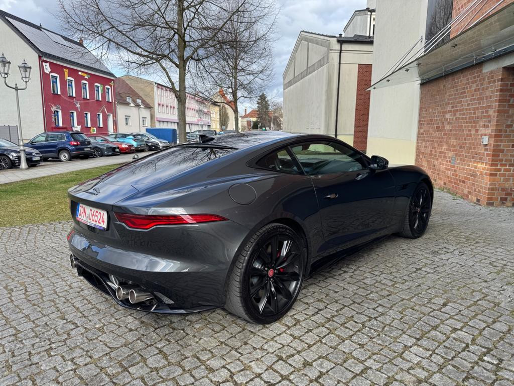 Jaguar F-Type