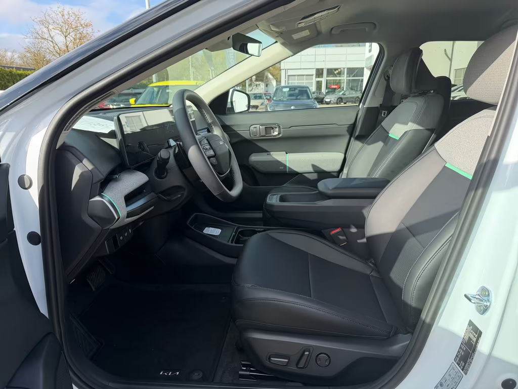 Kia EV4