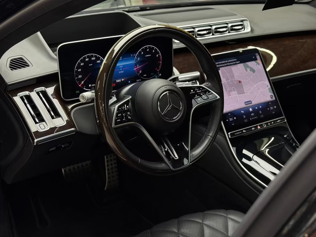 Mercedes-Benz S-Klasse