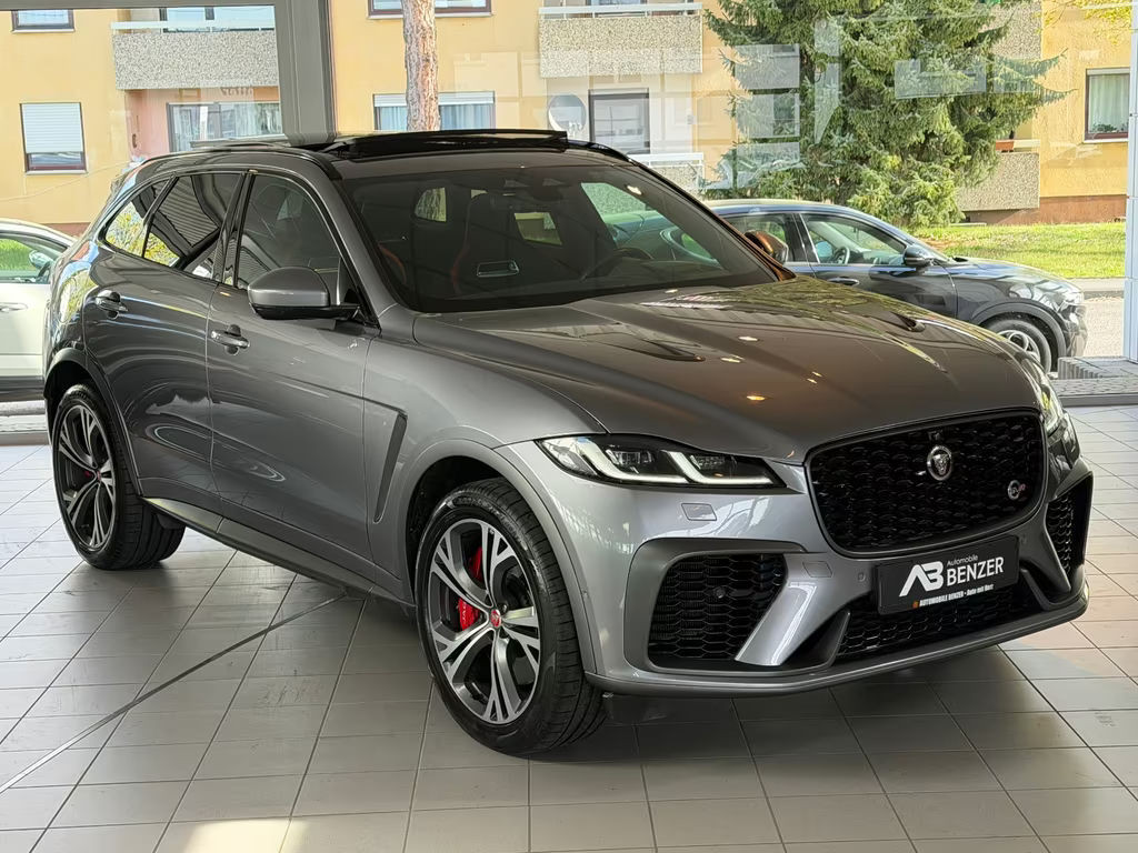 Jaguar F-Pace