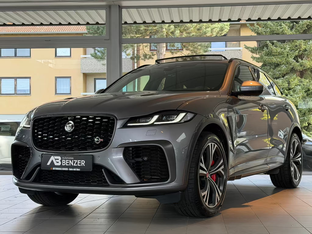 Jaguar F-Pace