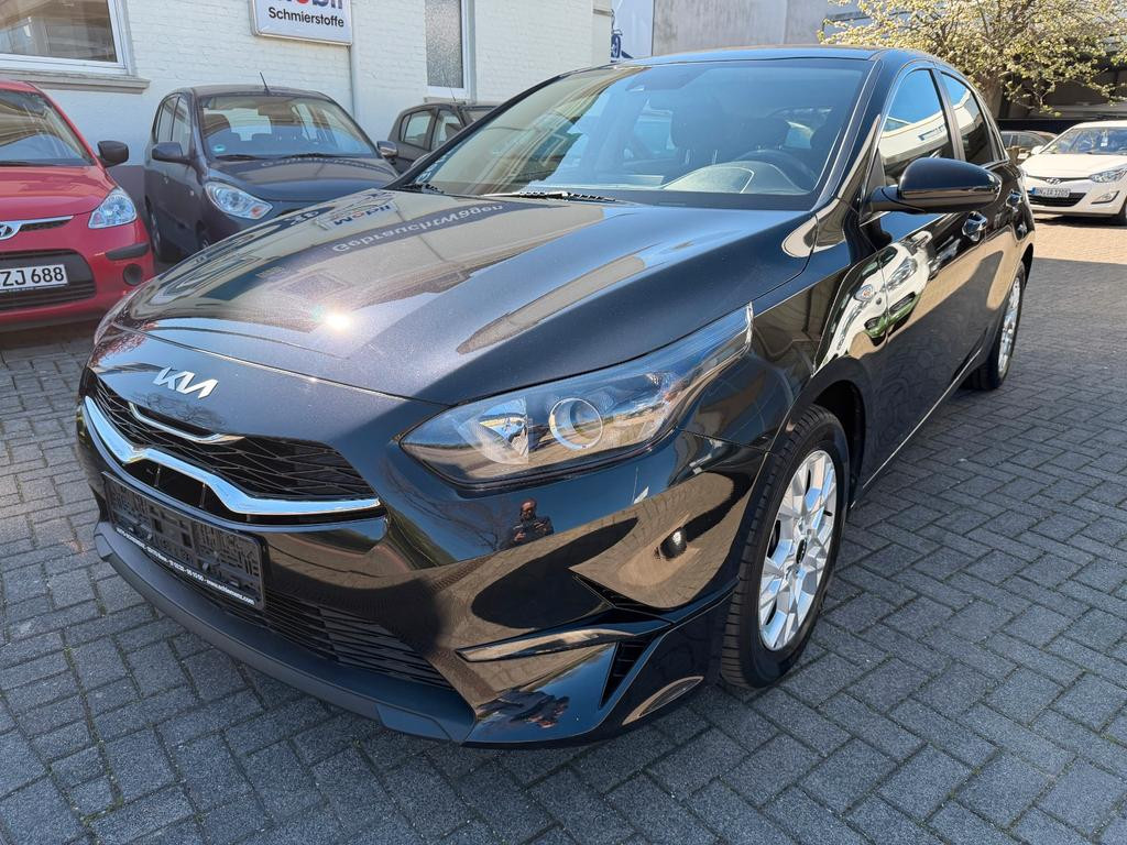 Kia Ceed cee'd / Ceed