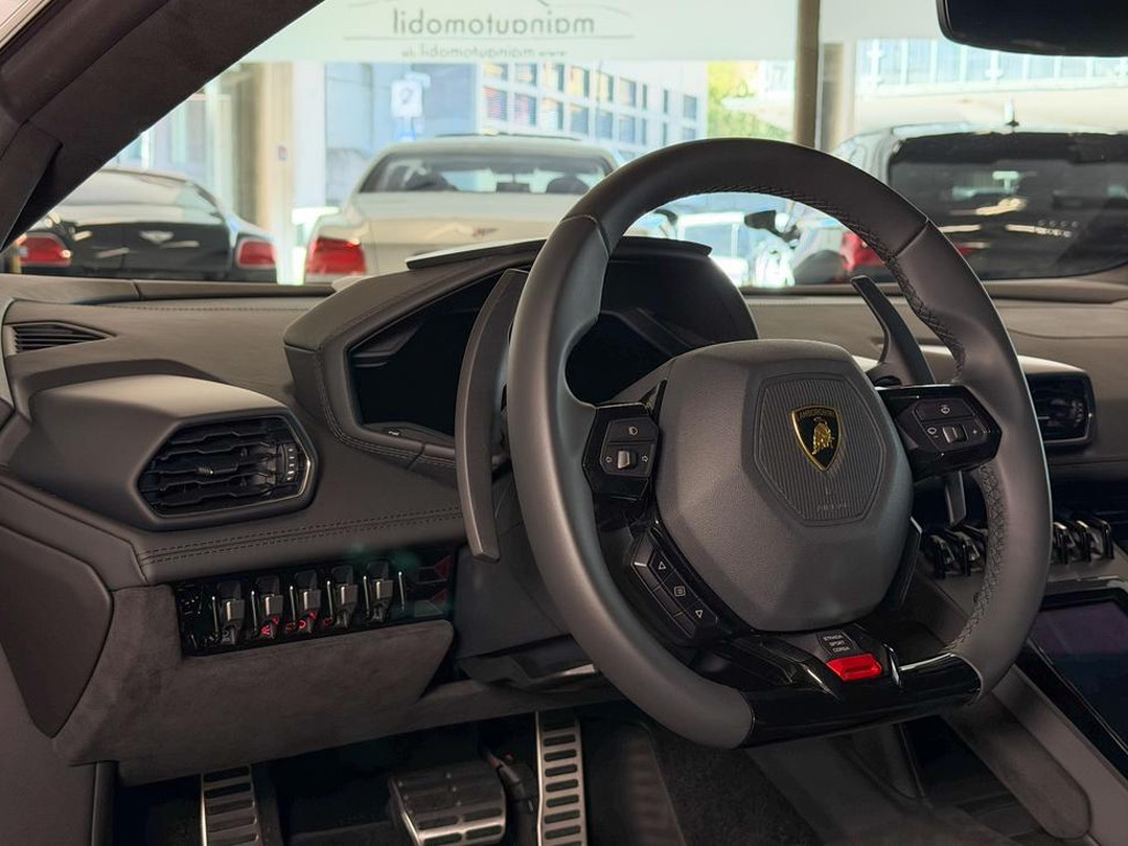 Lamborghini Huracan