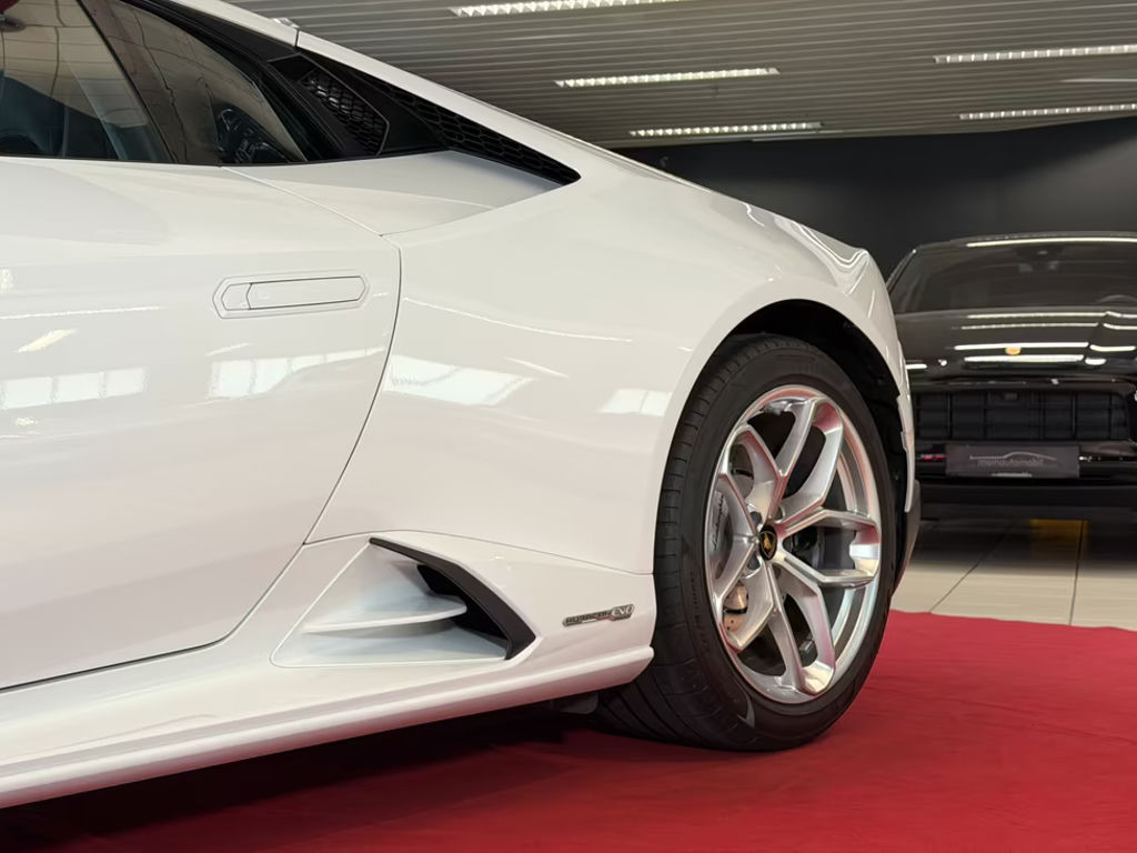 Lamborghini Huracan