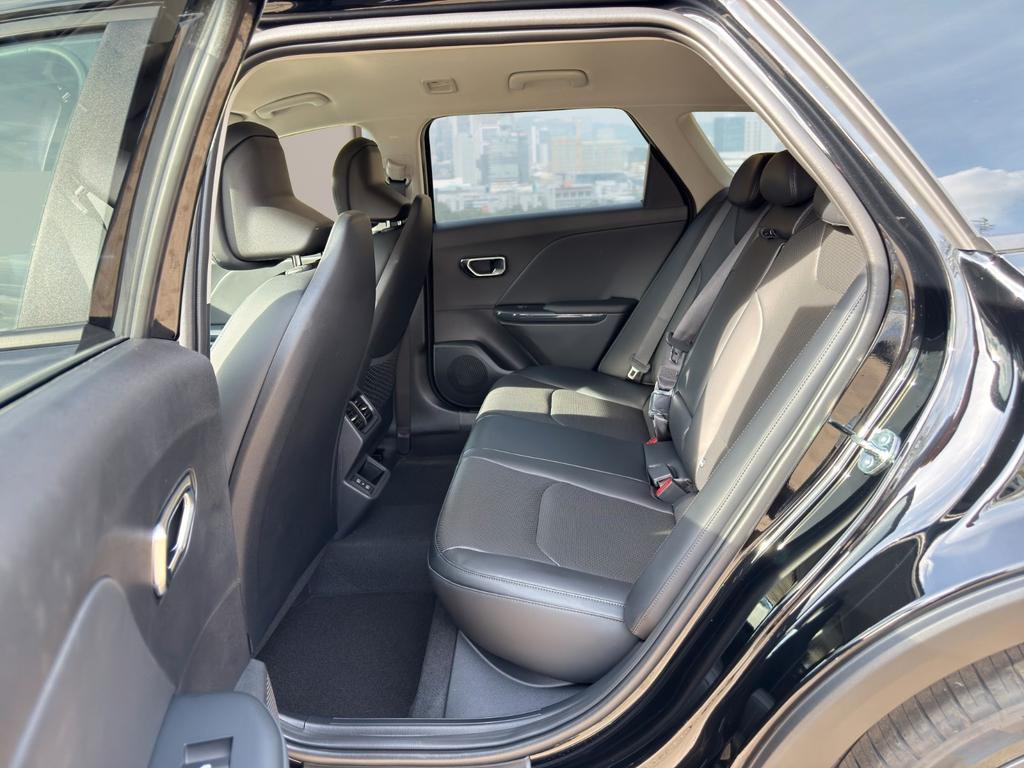 Kia K4