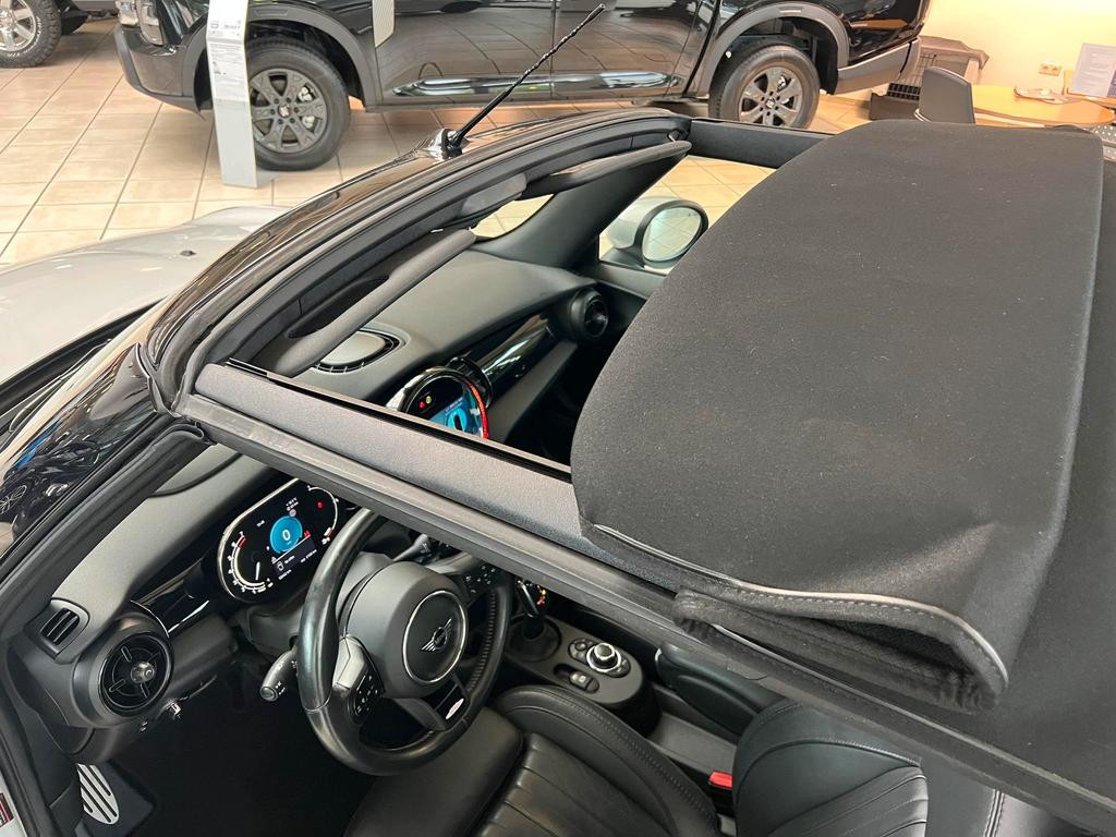Mini John Cooper Works Cabrio