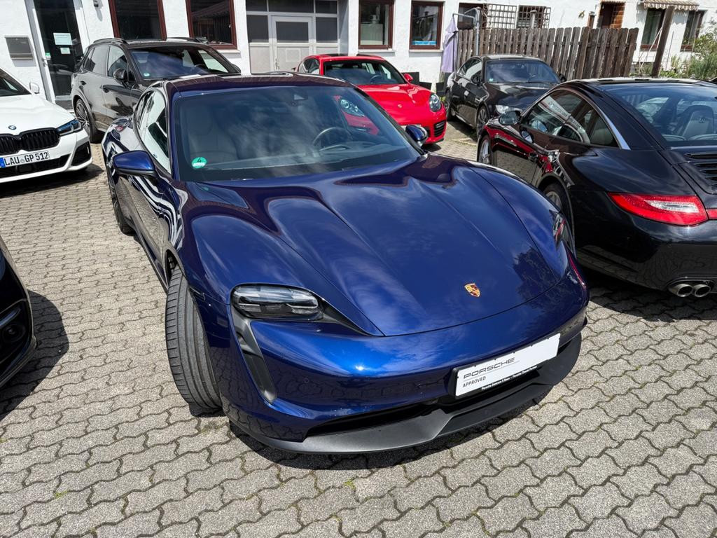 Porsche Taycan